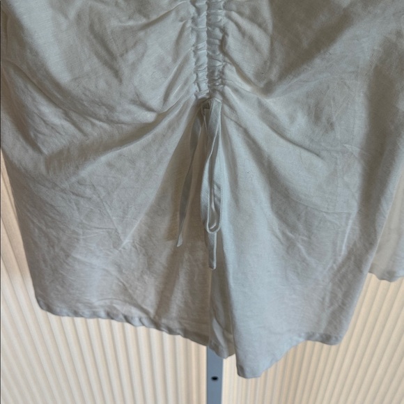 Lena White Linen mini dress NWOT Size Medium Puff Sleeve - Picture 3 of 6